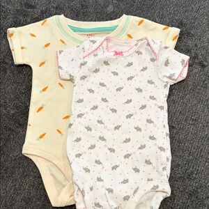 2-Pack Baby One-Piece Bodysuits in Cream and White